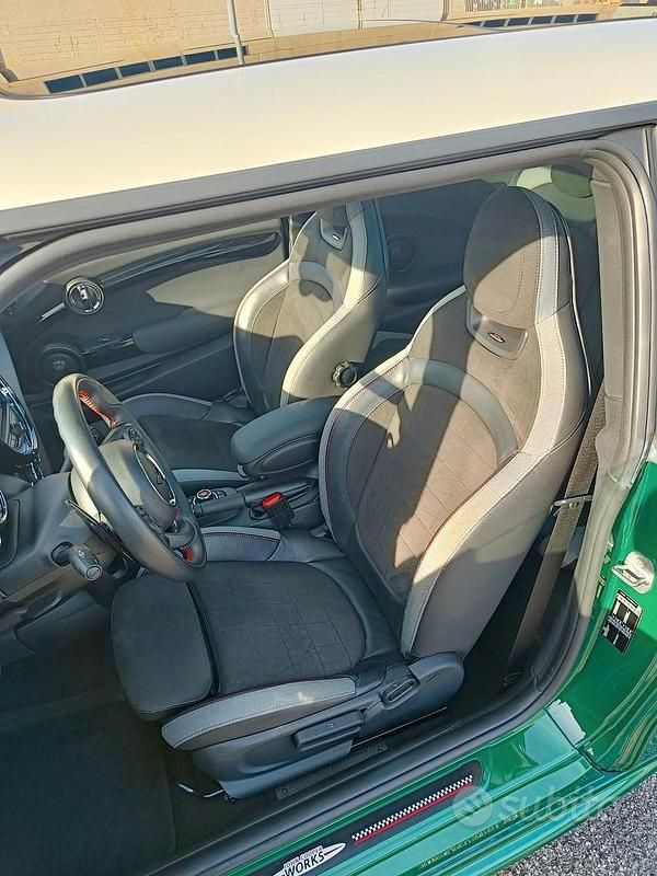 Usata Mini Cooper S 192 CV (141 kW) 2020 Verde Utilitaria