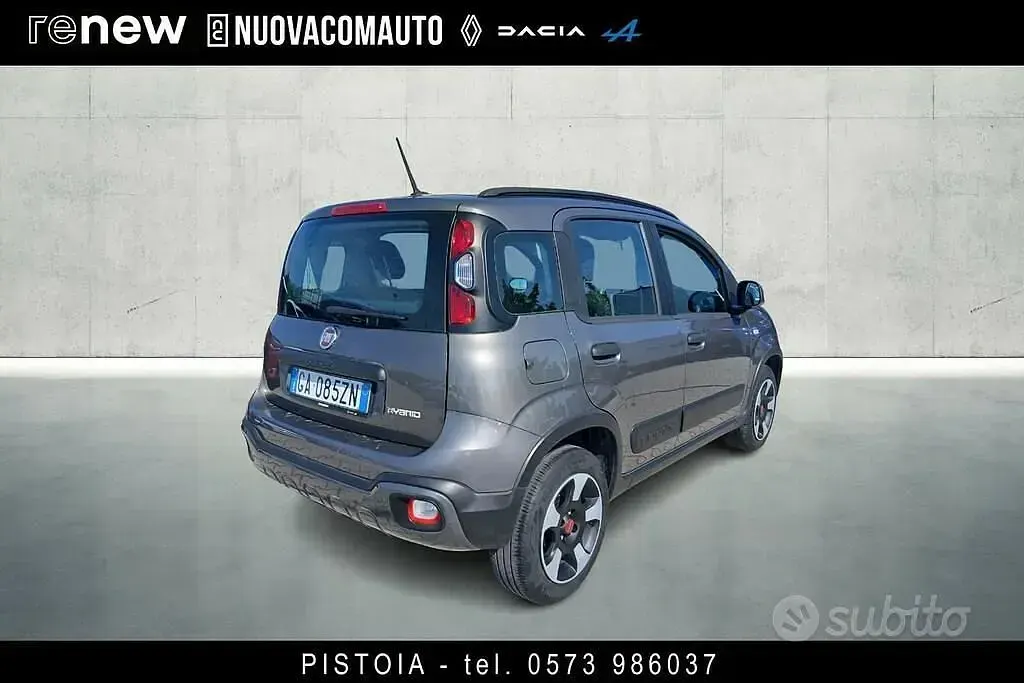 Usata Fiat Panda Cross Cross 70 CV (51 kW) 2020 Grigio scuro Utilitaria