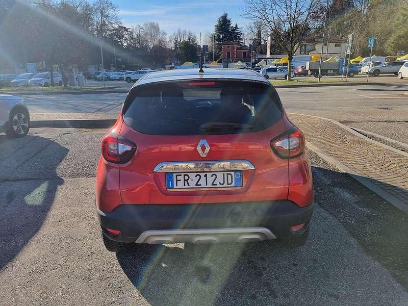Usata Renault Captur Bose Edition 65 CV (47 kW) 2018 Rosso SUV