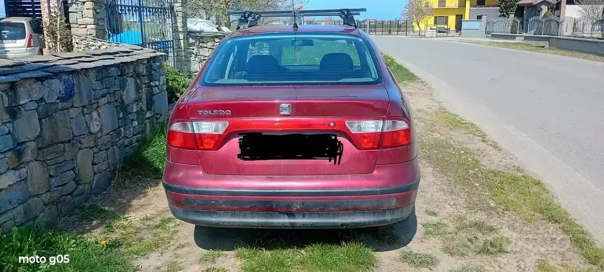 Usata Seat Toledo 101 CV (74 kW) 2000 Rosso Berlina