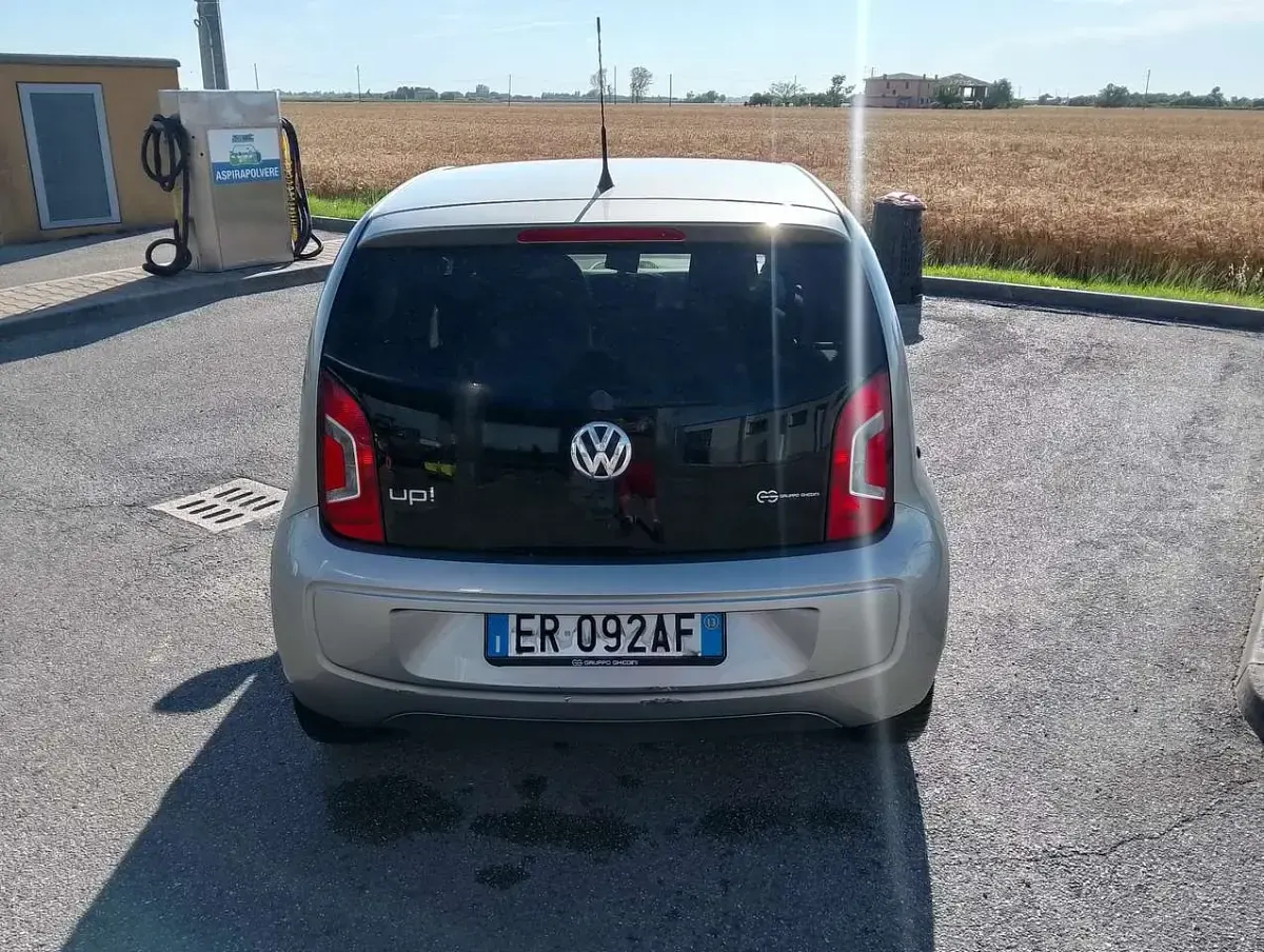 Usata VW up! Highline 75 CV (55 kW) 2013 Other Utilitaria