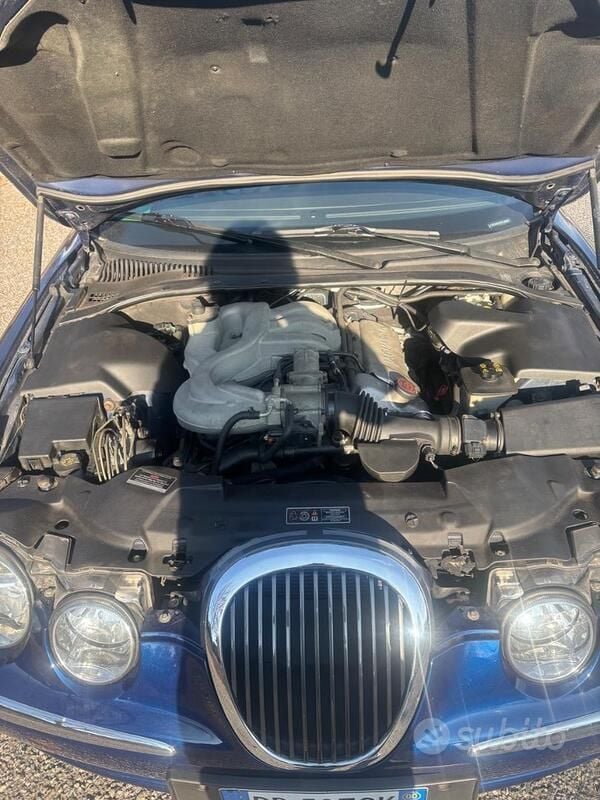 Usata Jaguar S-Type S 238 CV (175 kW) 2000 Blu Berlina