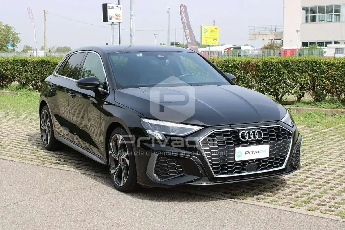 Usata Audi A3 S-Line 110 CV (80 kW) 2022 Nero Berlina