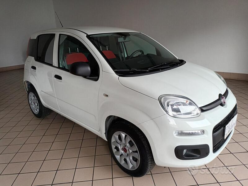 Usato 2016 Fiat Panda 0.9 Benzin 85 CV (7.500 €)