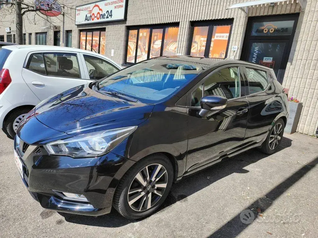 Usata Nissan Micra Tekna 90 CV (66 kW) 2018 Vari colori metallizzato Utilitaria