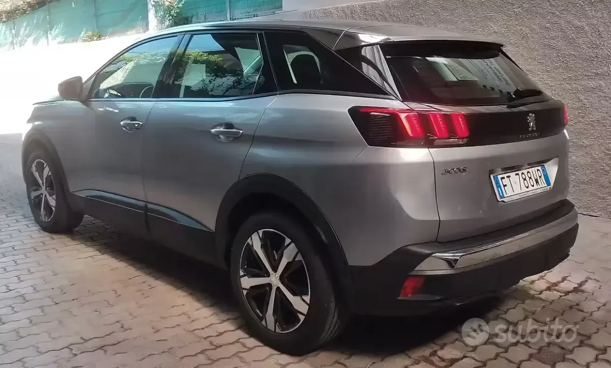 Usata Peugeot 3008 Active 131 CV (96 kW) 2019 Grigio SUV