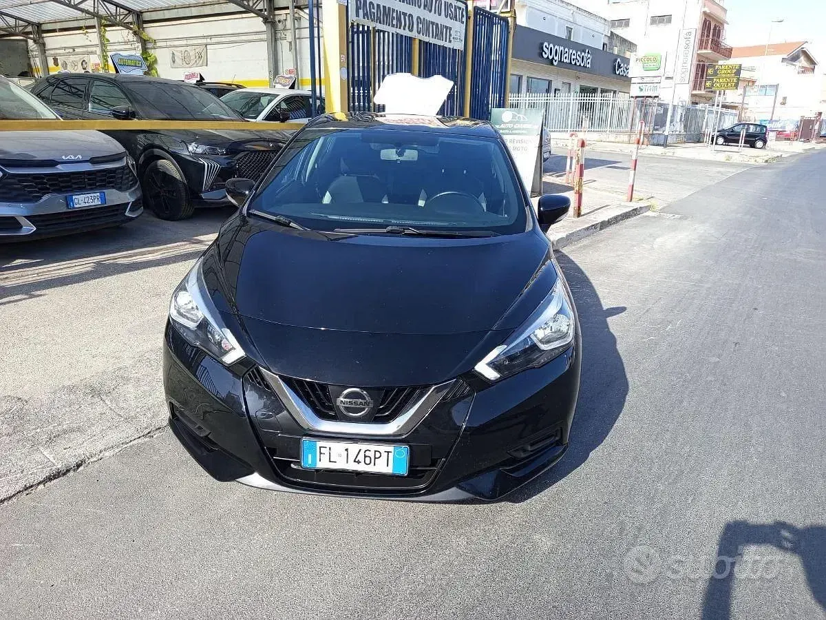 Usata Nissan Micra N-Connecta 90 CV (66 kW) 2017 Nero Utilitaria