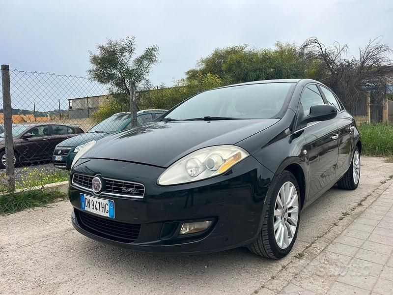 Usata Fiat Bravo Dynamic 105 CV (77 kW) 2008 Nero Utilitaria