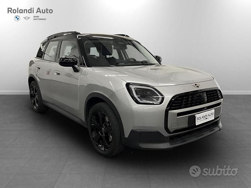Usata Mini Countryman Classic 169 CV (124 kW) 2025 Argento SUV