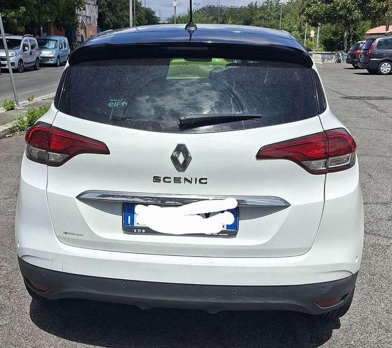 Usata 2016 Renault Scénic III Bose Edition Monovolume | 10.900 € (Molto cara) - Immagine 1/4