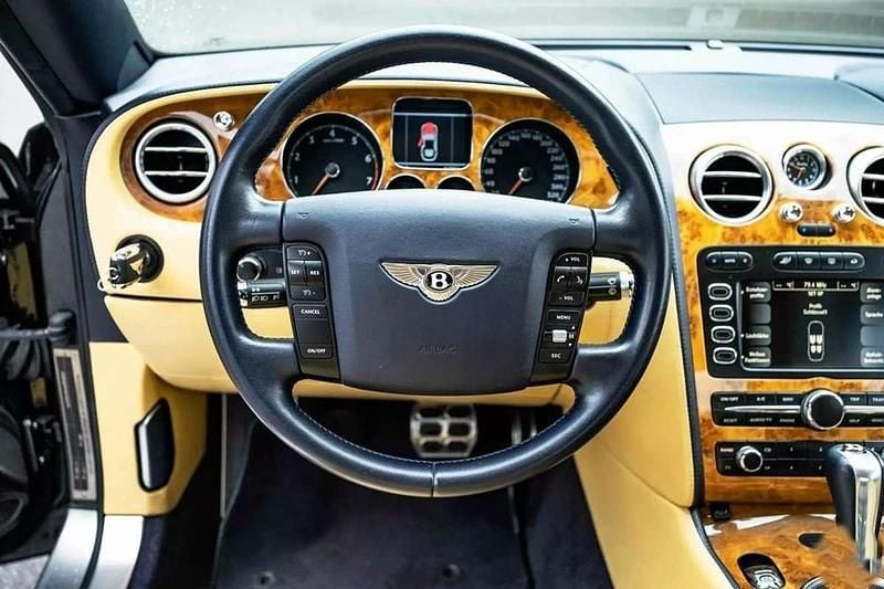 Usata Bentley Continental GT 559 CV (411 kW) 2005 Nero Coupé