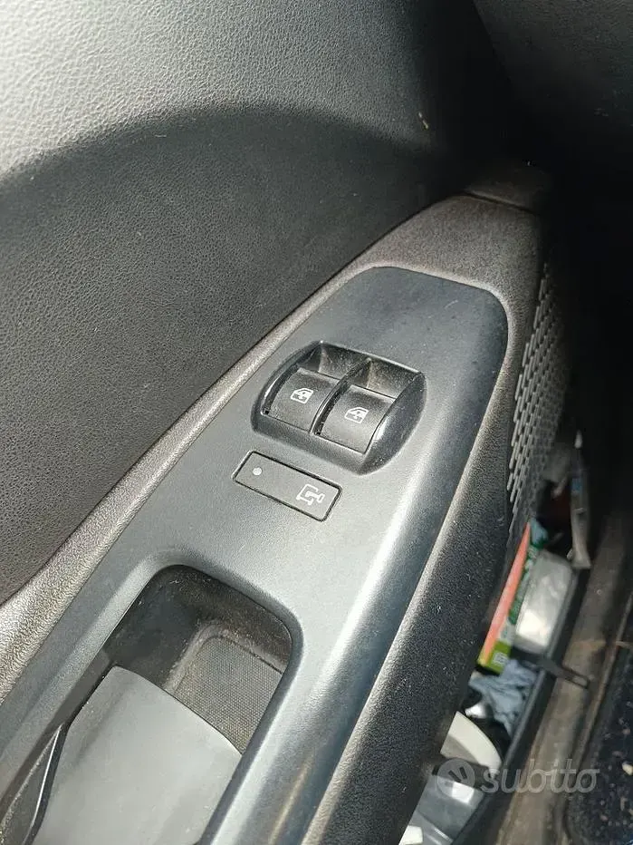 Usata Fiat Doblò 105 CV (77 kW) 2020 Bianco