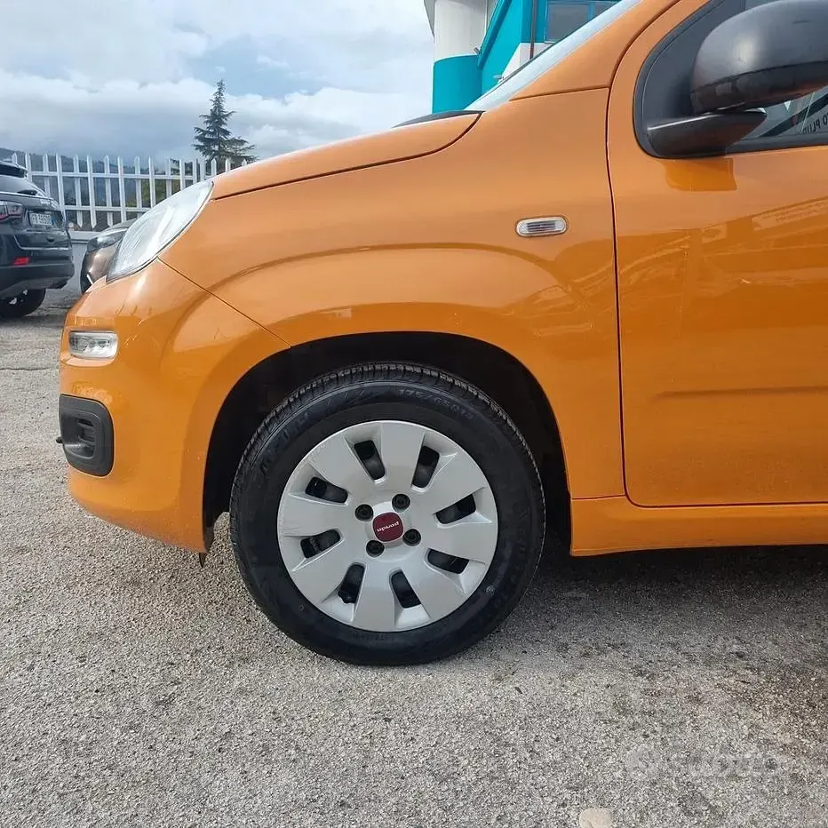Usata Fiat Panda Lounge 69 CV (50 kW) 2019 Arancione Utilitaria