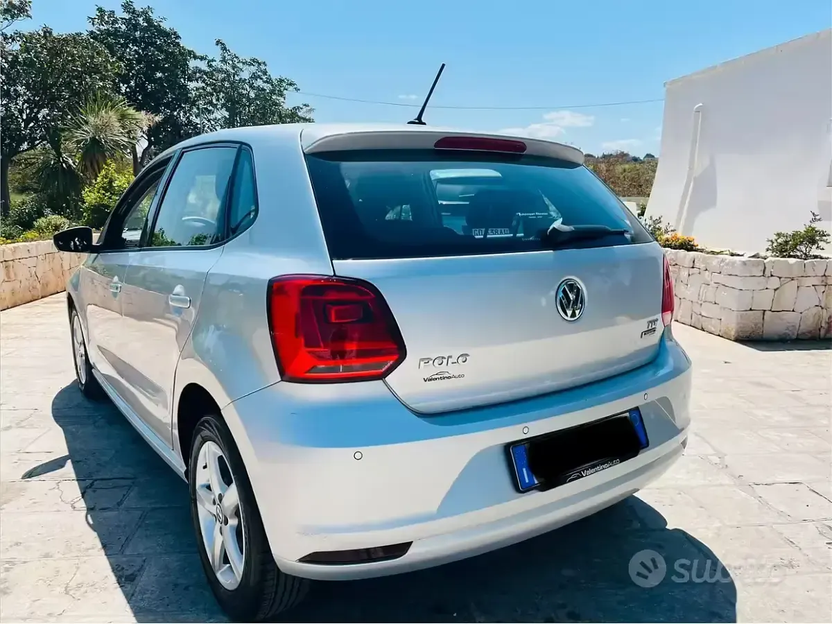 Begagnad VW Polo 75 HK (55 kW) 2014 Grå Sedan