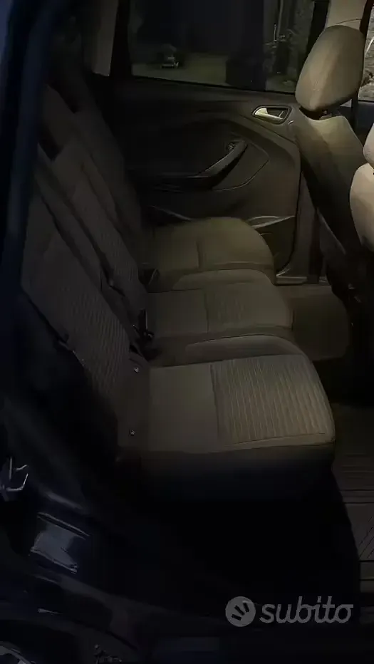 Usata Ford C-MAX 120 CV (88 kW) 2017 Grigio Monovolume