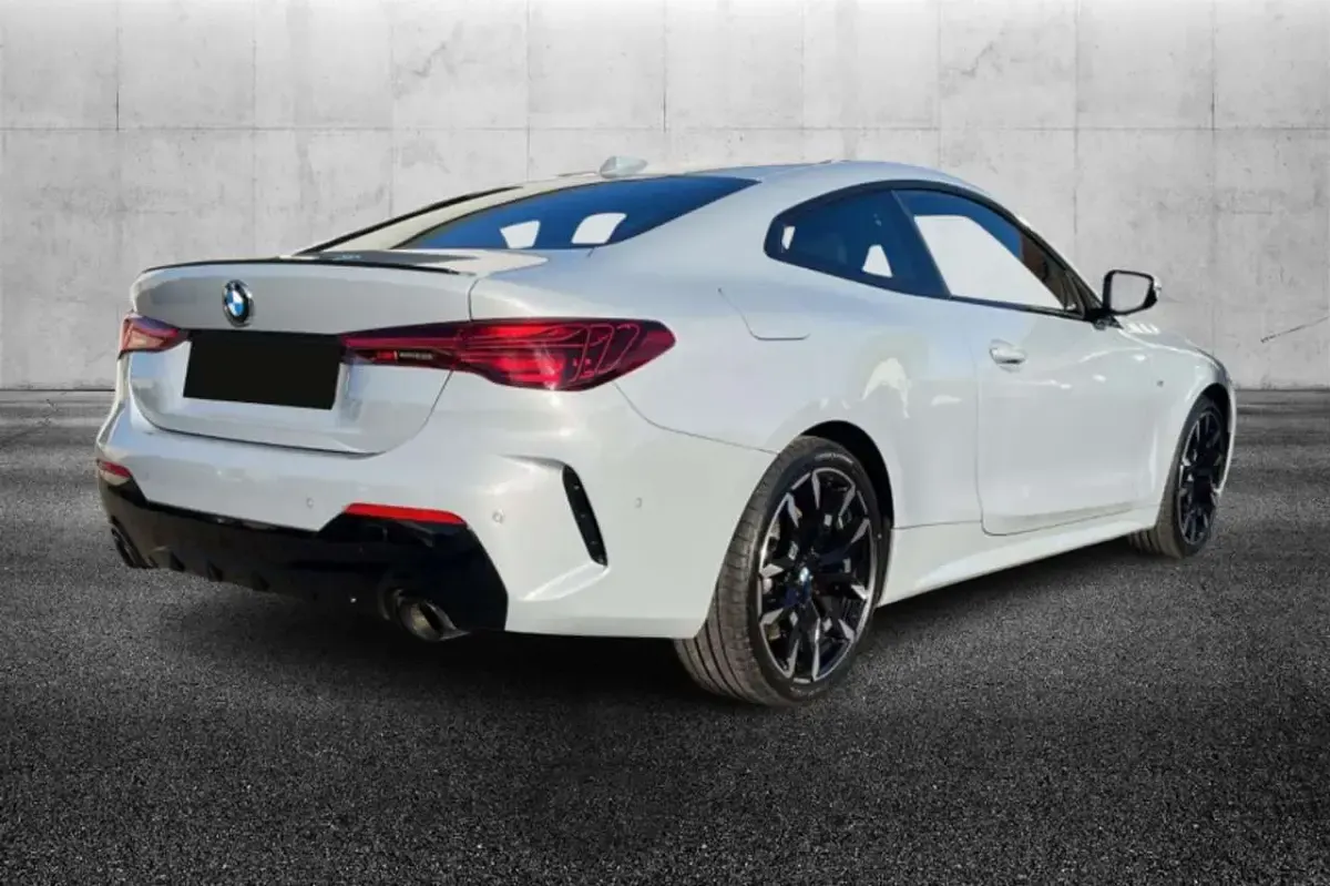 Usata BMW 420 Coupé M Sport 184 CV (135 kW) 2024 Grigio Coupé