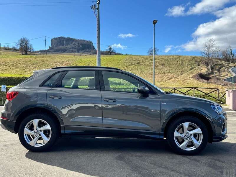 Usata Audi Q3 S-Line 190 CV (139 kW) 2019 Grigio SUV