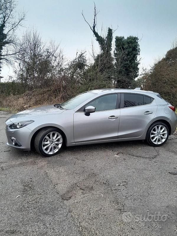 Usata Mazda 3 Exceed 150 CV (110 kW) 2014 Grigio Berlina