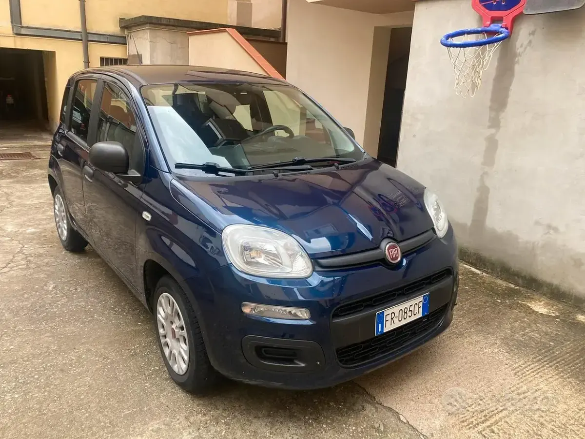 Usata Fiat Panda 54 CV (39 kW) 2018 Blu Utilitaria