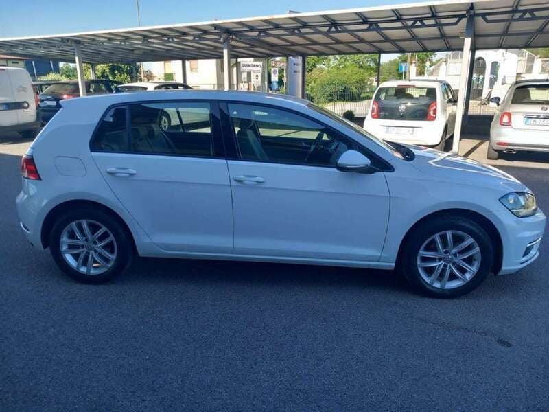 Usata VW Golf VII Comfortline 116 CV (85 kW) 2018 Bianco Berlina