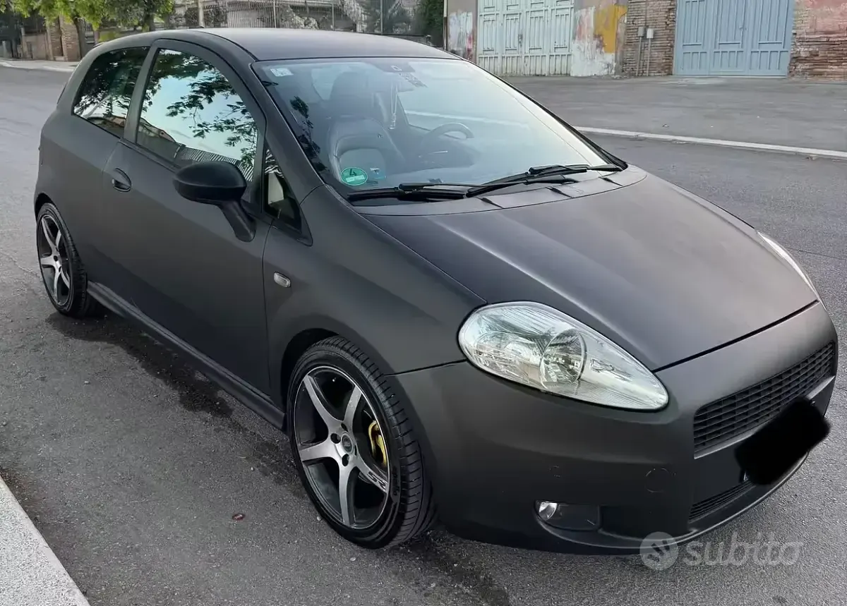 Usata Fiat Grande Punto Emotion 131 CV (96 kW) 2008 Nero Utilitaria