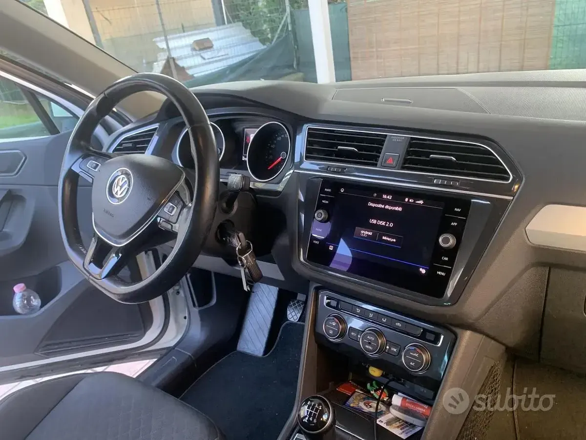 Usata VW Tiguan Business 116 CV (85 kW) 2017 Bianco SUV