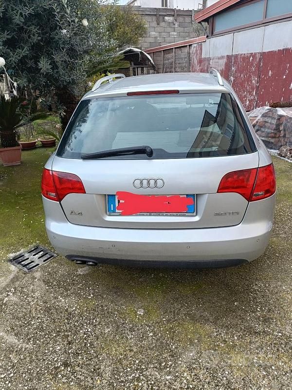 Usata Audi A4 150 CV (110 kW) 2005 Grigio Station wagon