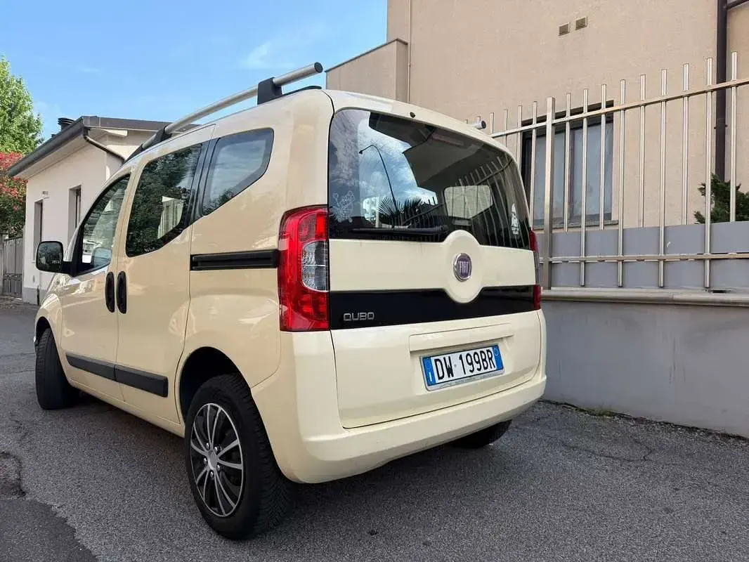 Usata Fiat Qubo Active 73 CV (53 kW) 2009 Monovolume