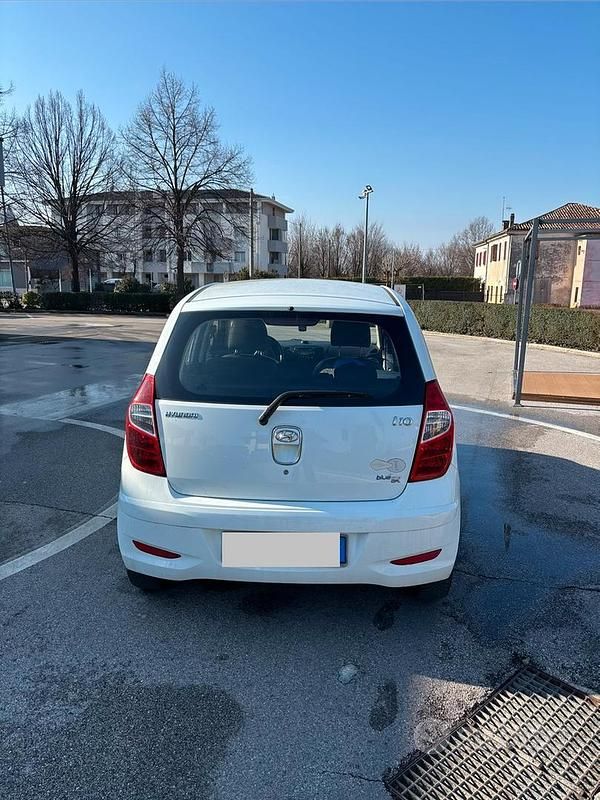 Usata Hyundai i10 2012 Grigio Utilitaria