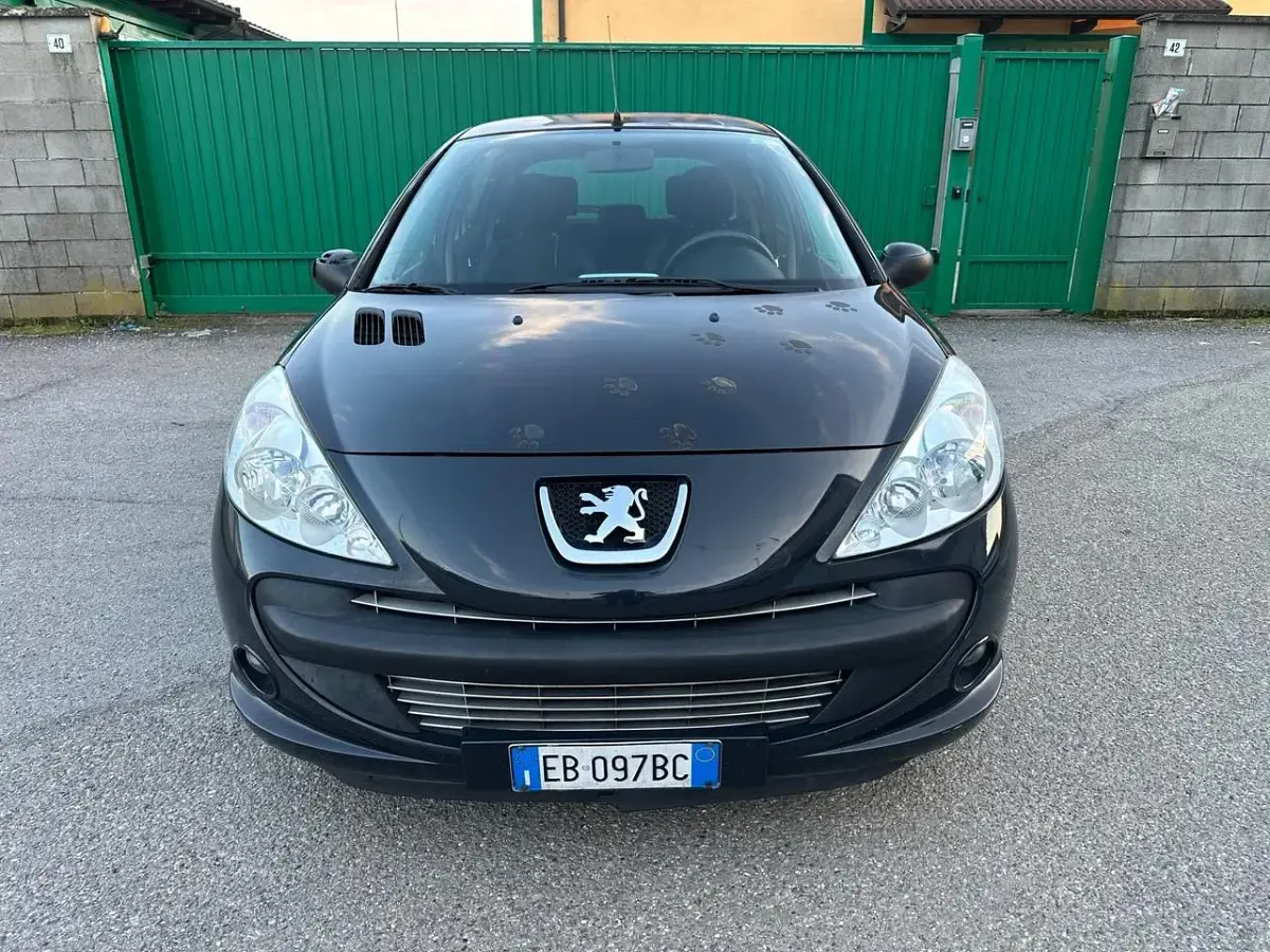 Usata Peugeot 206 57 CV (41 kW) 2010 Berlina