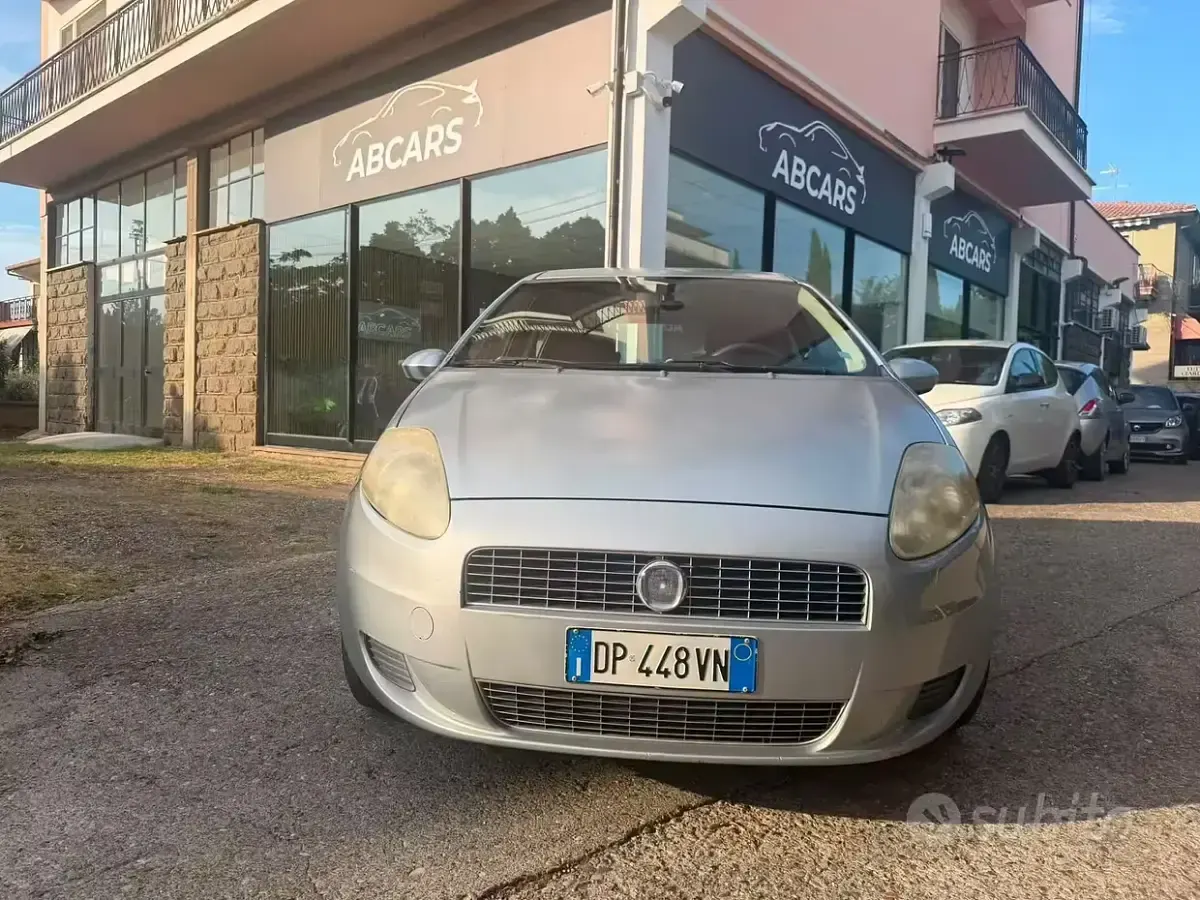 Usata Fiat Grande Punto 65 CV (47 kW) 2008 Utilitaria