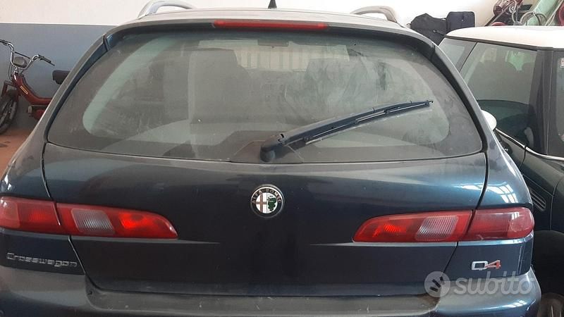 Usata Alfa Romeo 156 120 CV (88 kW) 2003 Blu Station wagon
