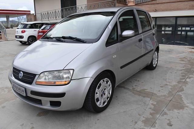 Usata Fiat Idea Emotion 69 CV (50 kW) 2005 Grigio Monovolume