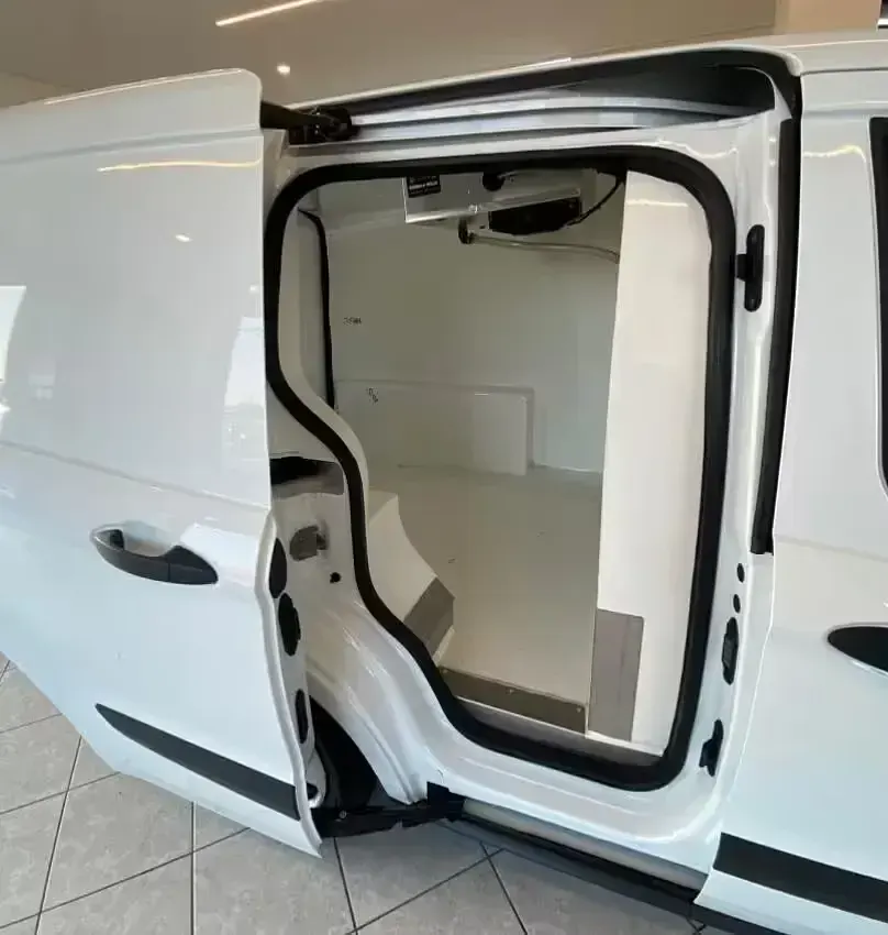 Usata Ford Transit Trend 74 CV (54 kW) 2023 Bianco Furgone