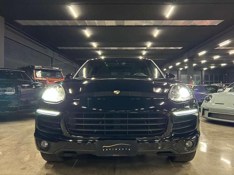 Usata Porsche Cayenne Platinum Edition 250 CV (183 kW) 2017 Nero SUV