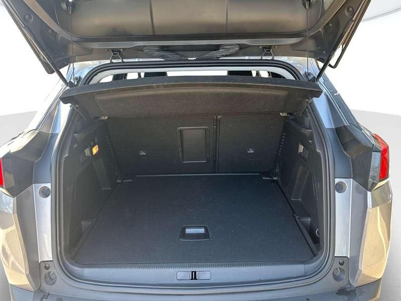 Usata Peugeot 3008 Allure 131 CV (96 kW) 2022 Grigio artense SUV