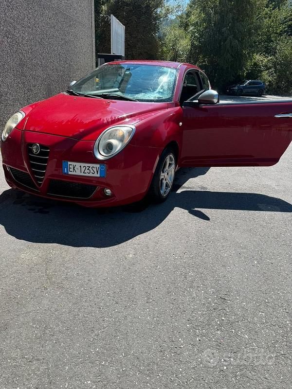 Usata Alfa Romeo MiTo 135 CV (99 kW) 2012 Rosso Utilitaria
