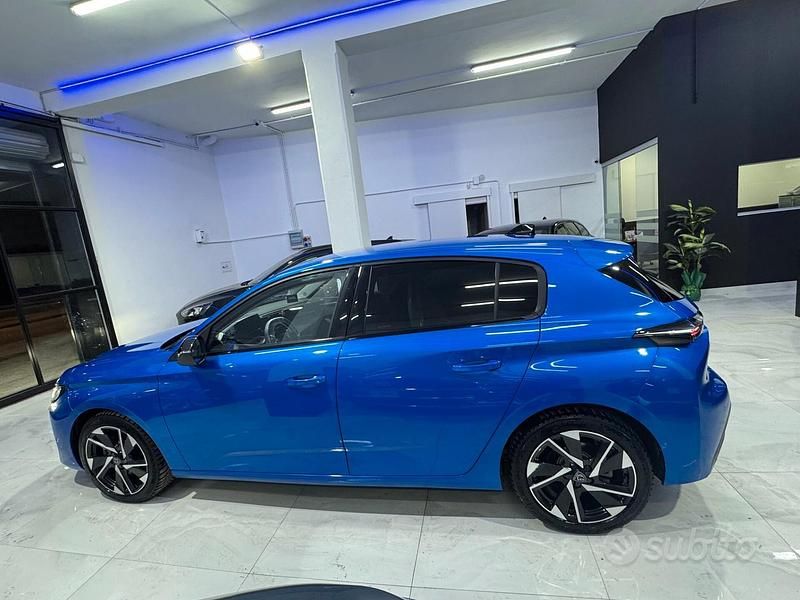 Usata Peugeot 308 Allure 131 CV (96 kW) 2022 Blu Berlina