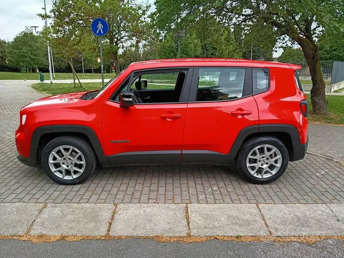Usata Jeep Renegade Limited 131 CV (96 kW) 2023 Rosso SUV