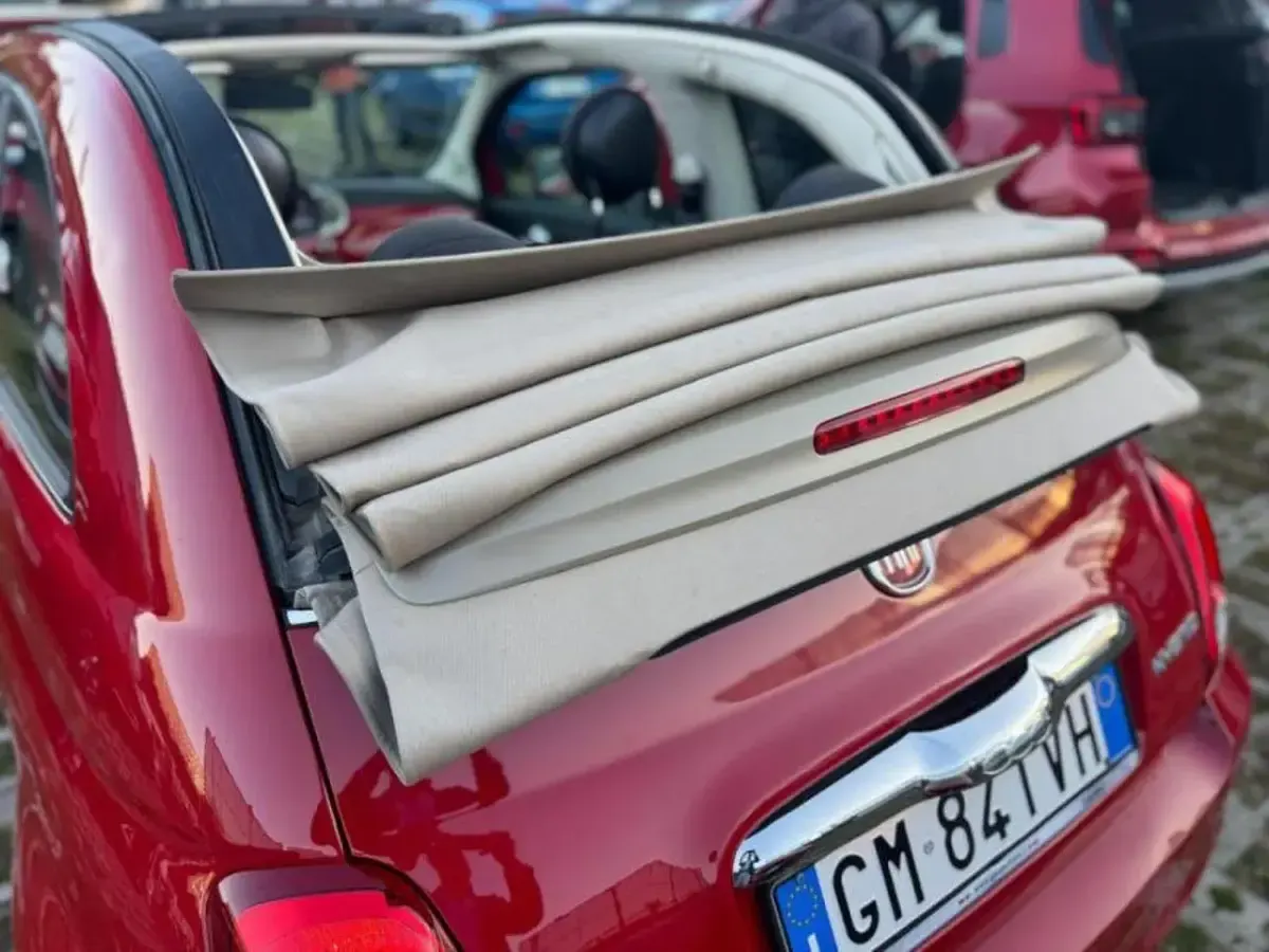 Usata Fiat 500C Dolcevita 70 CV (51 kW) 2023 Rosso Cabrio