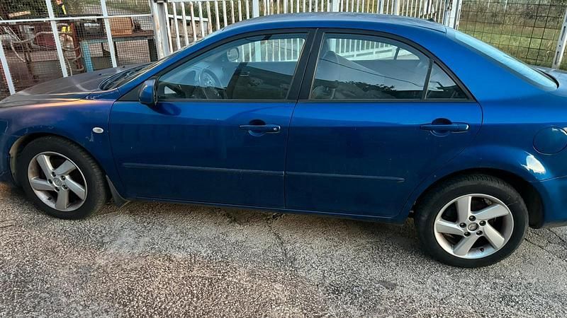 Usata Mazda 6 166 CV (122 kW) 2002 Blu Berlina