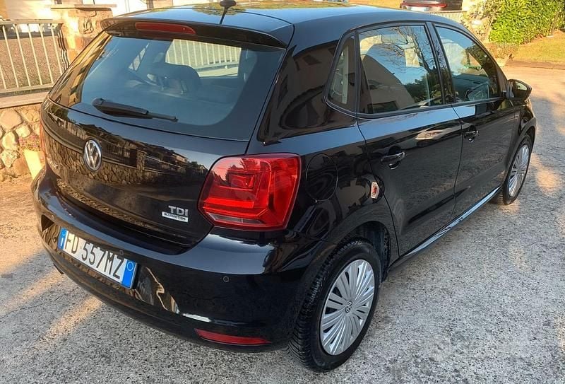 Usata VW Polo 90 CV (66 kW) 2015 Nero Berlina