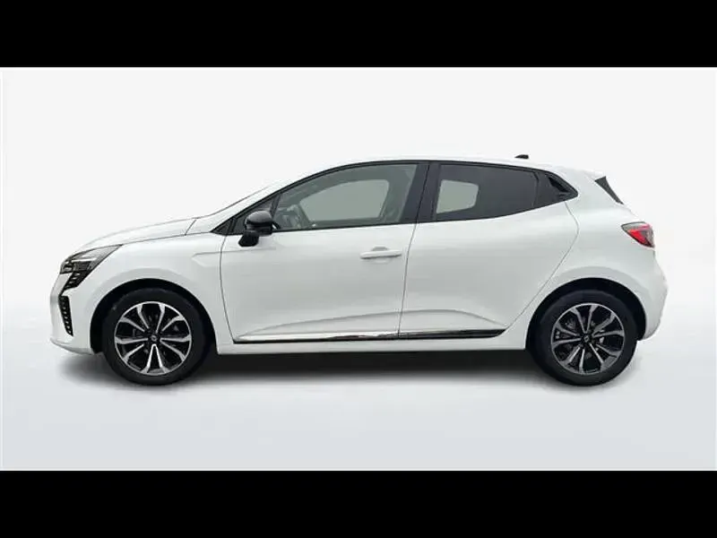Usata Renault Clio Techno 2024 Bianco Utilitaria