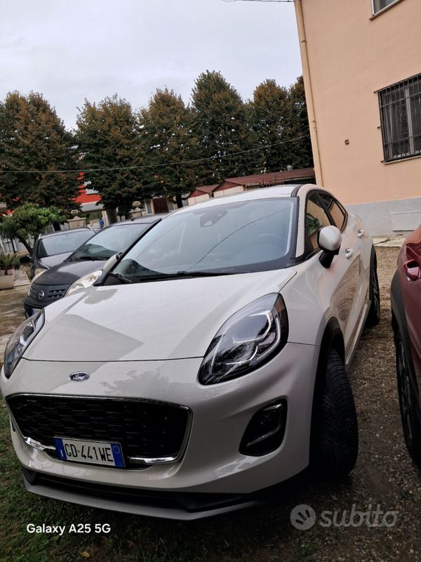 Usata Ford Puma 90 CV (66 kW) 2021 Grigio Berlina