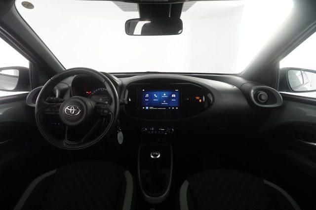 Usata Toyota Aygo X Trend 72 CV (52 kW) 2025 Nero SUV