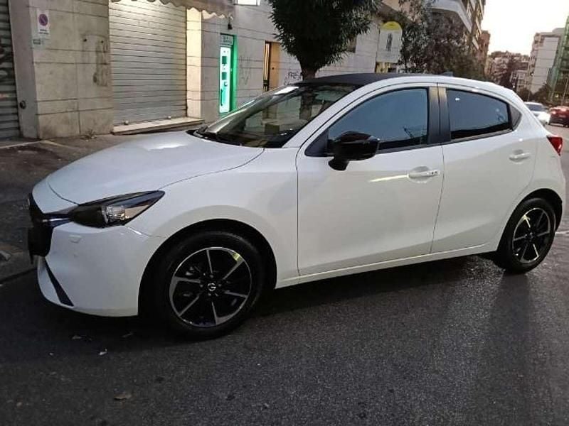 Usata Mazda 2 Exclusive 90 CV (66 kW) 2023 Bianco Utilitaria