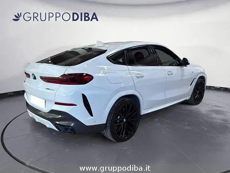 Usata BMW X6 M Sport 340 CV (250 kW) 2021 Bianco SUV