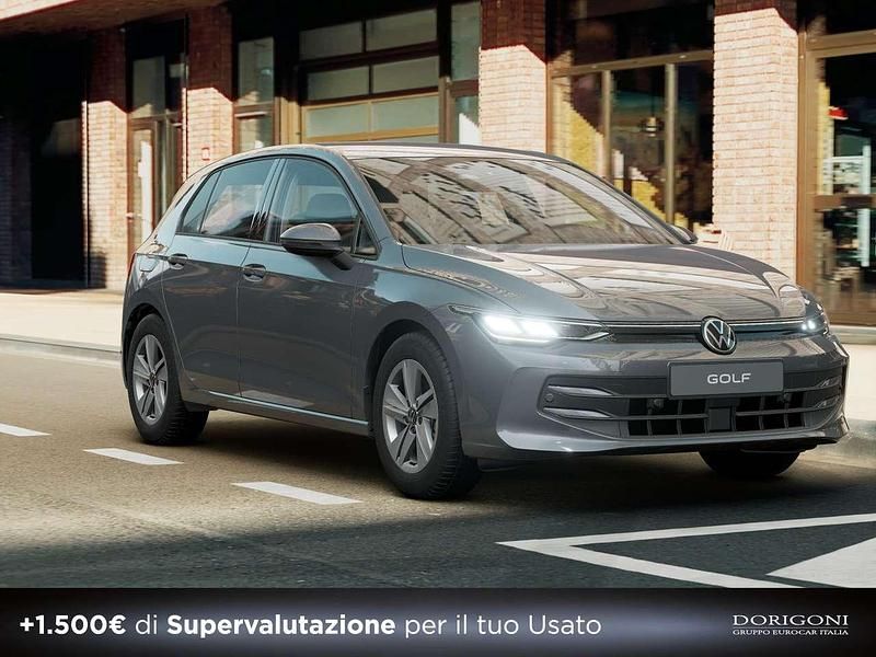 Usata VW Golf VIII Life 116 CV (85 kW) 2025 Dolphin grey metallizzato Berlina