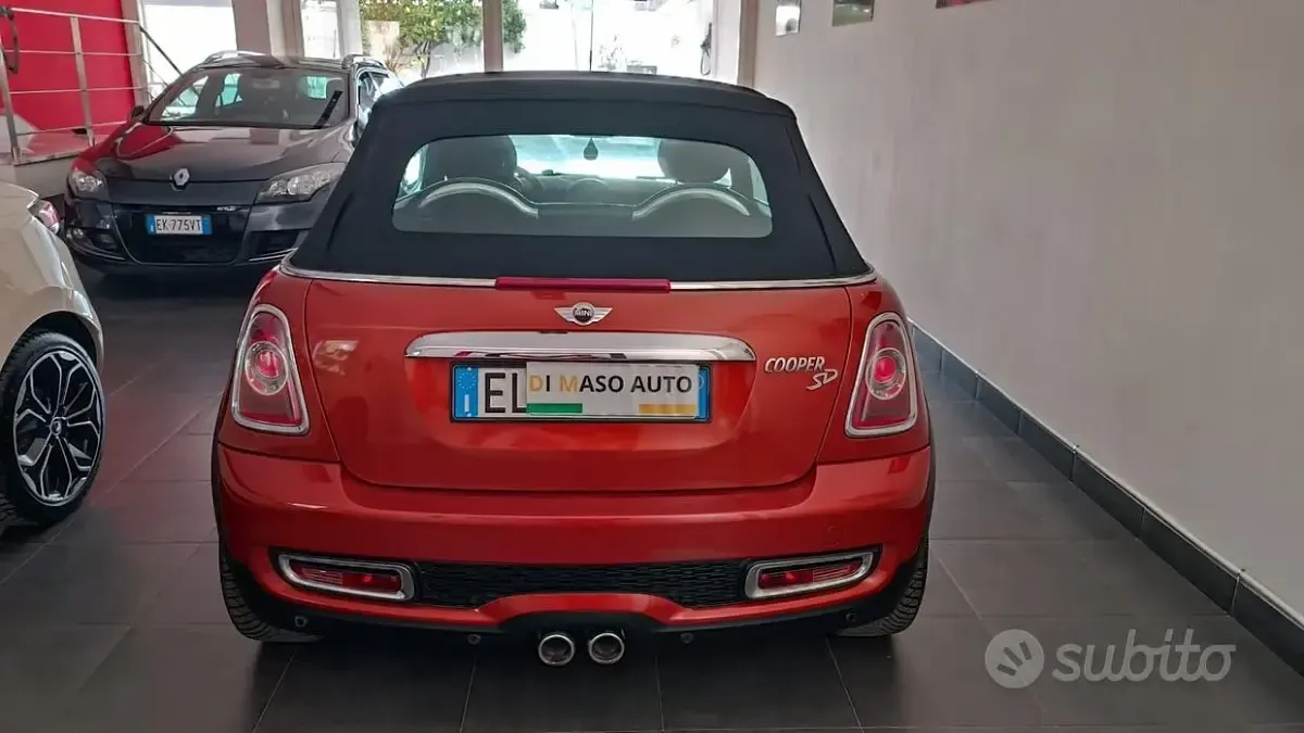 Usata Mini Cooper SD Cabriolet 143 CV (105 kW) 2012 Arancione Cabrio
