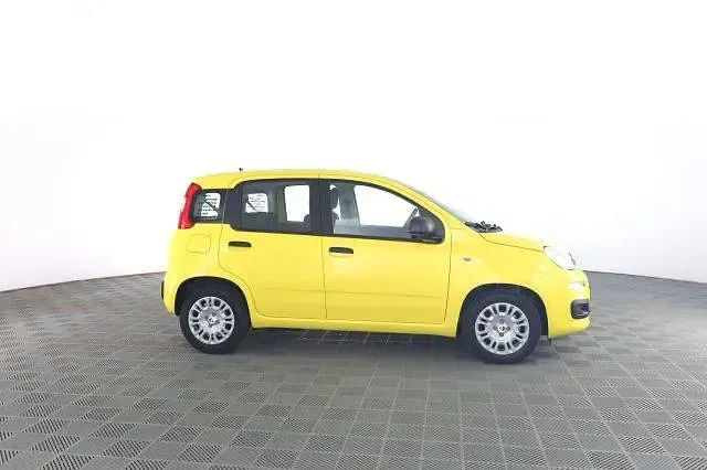 Nuova Fiat Panda Pop 65 CV (47 kW) 2026 Giallo Utilitaria